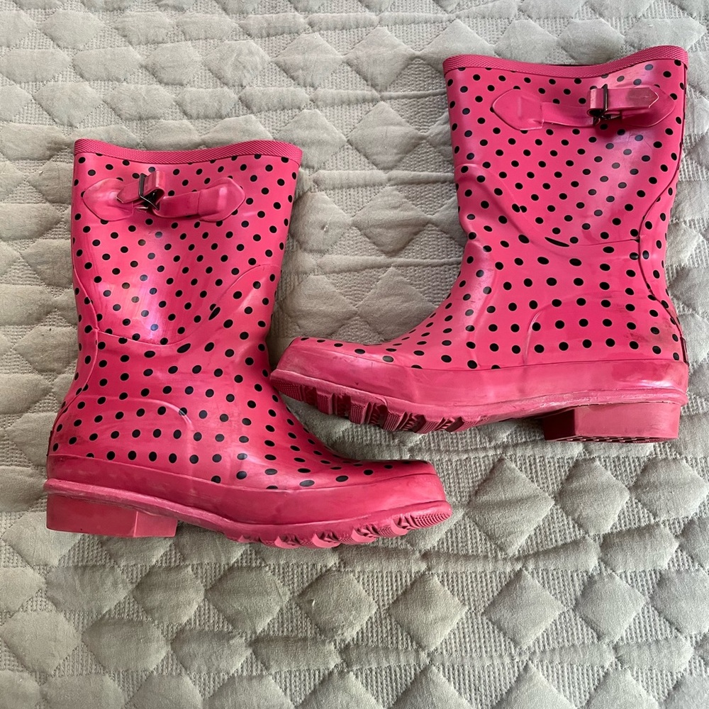 LL Bean mid-shin rain boots